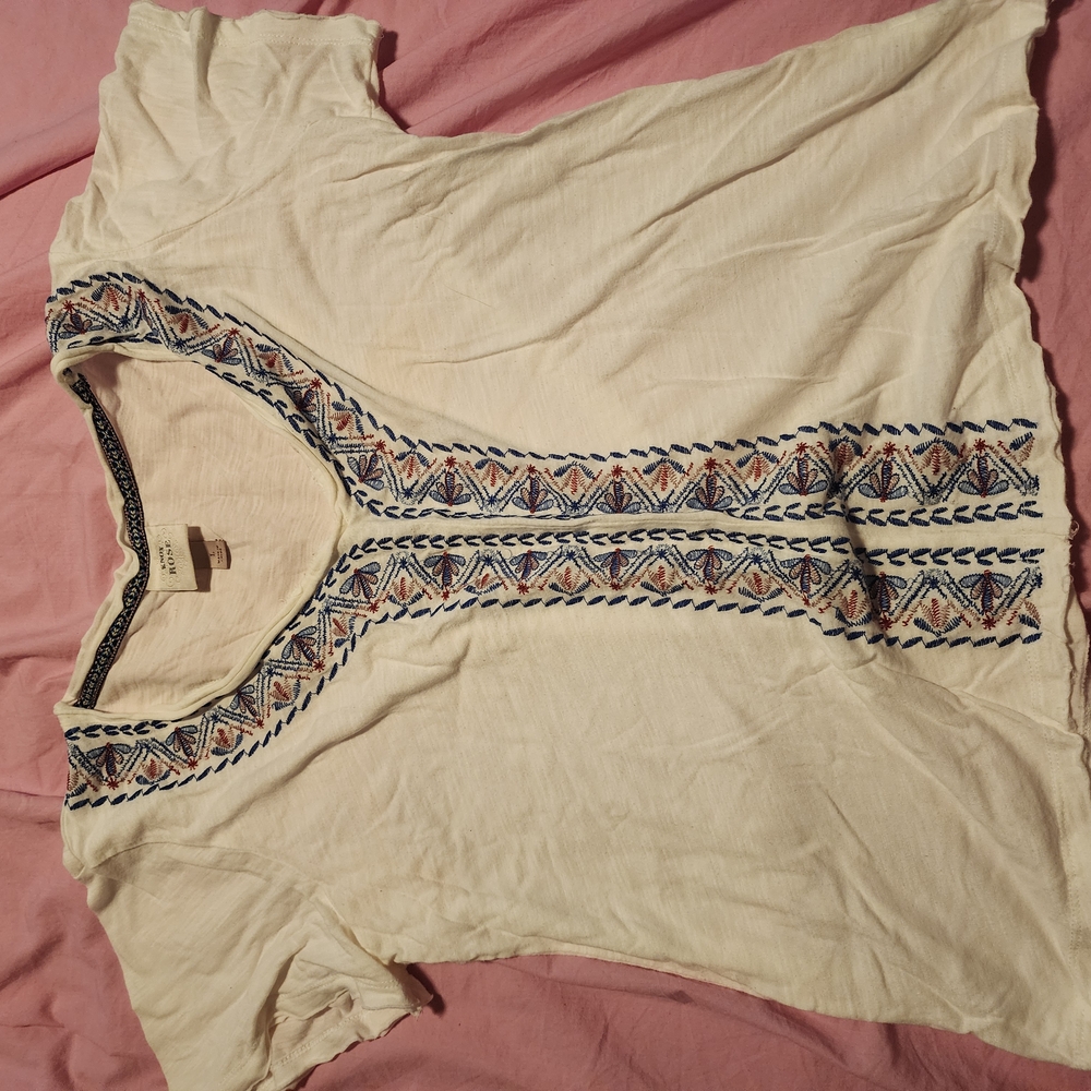 Knox Rose Embellished Cream and Blue Short Sleeve Blouse